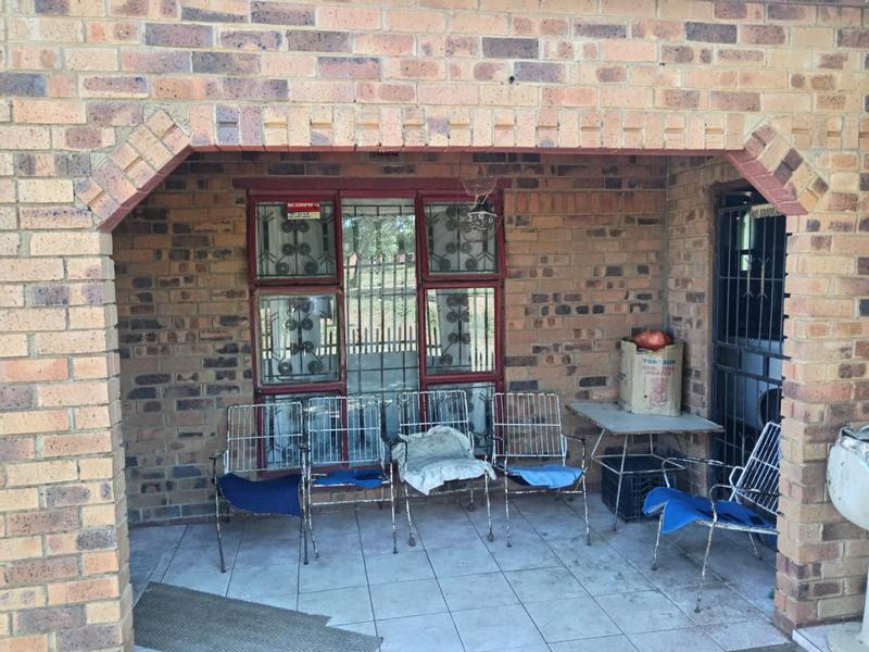 3 Bedroom Property for Sale in Thabong Free State